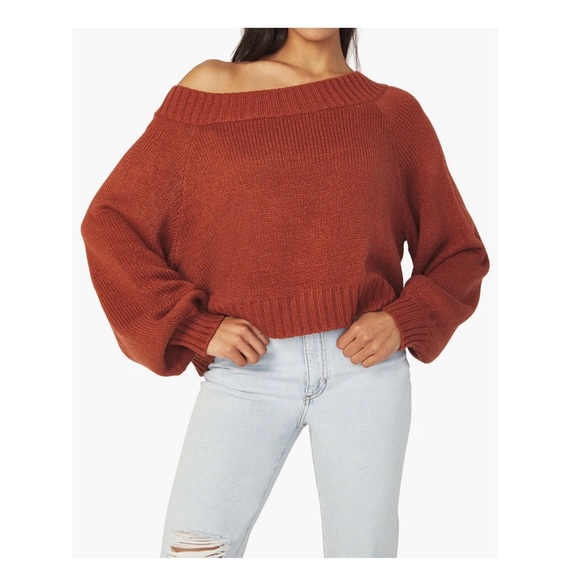 New! WeWoreWhat Off Shoulder Chunky Cozy Stitch Sweater - Picture 3 of 11